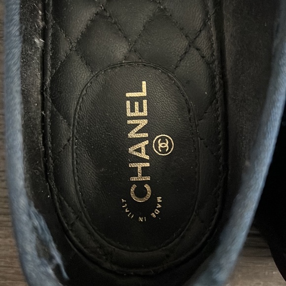 Chanel | Loafers - Picture 2 of 5